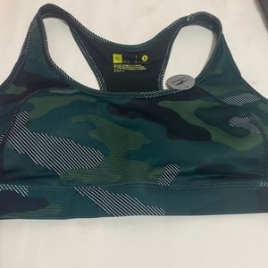 NWT women’s sport bra fitness attire workout clothes